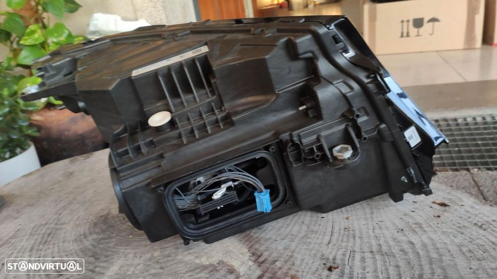 farol esquerdo full Led Mercedes EQC suv w293 - 11