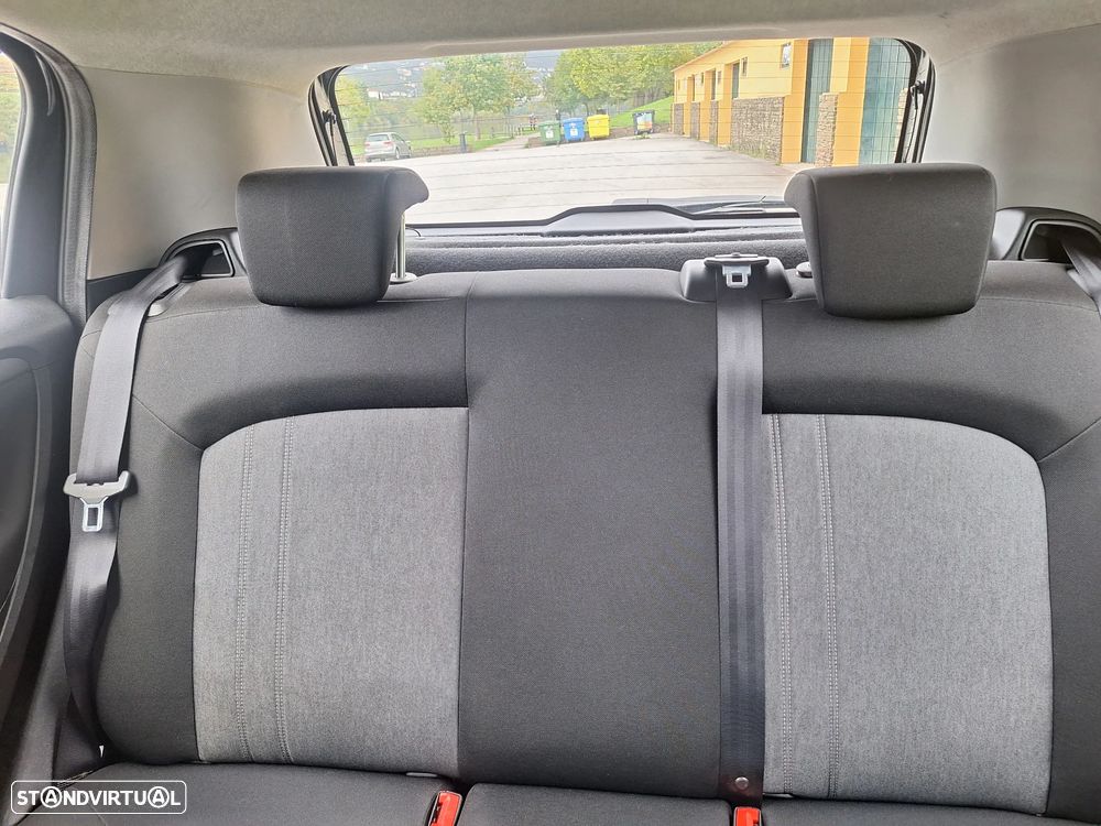 Fiat Punto 1.2 Young II S&S - 41