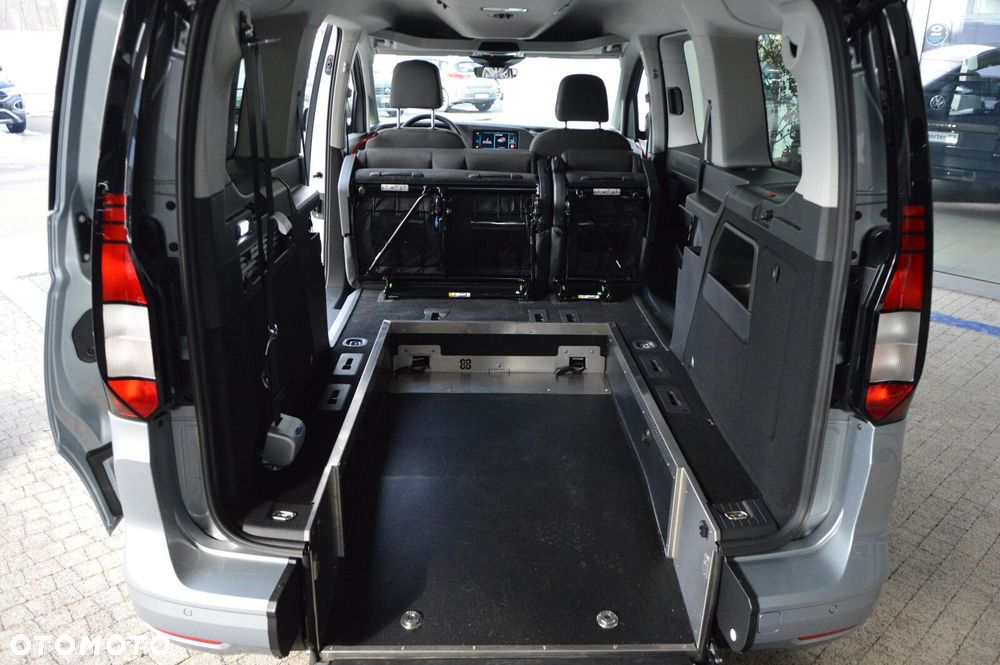 Volkswagen Caddy MAXI - 22