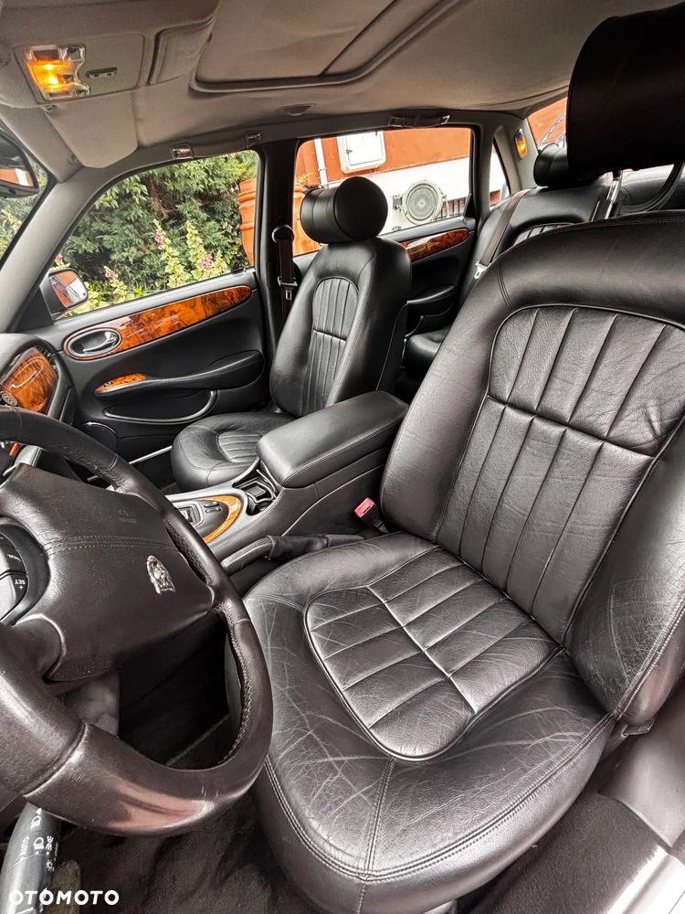 Jaguar XJ Sovereign 4.0 - 11