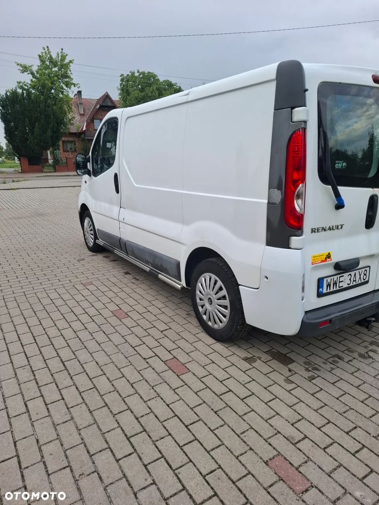 Renault TRAFIC - 8