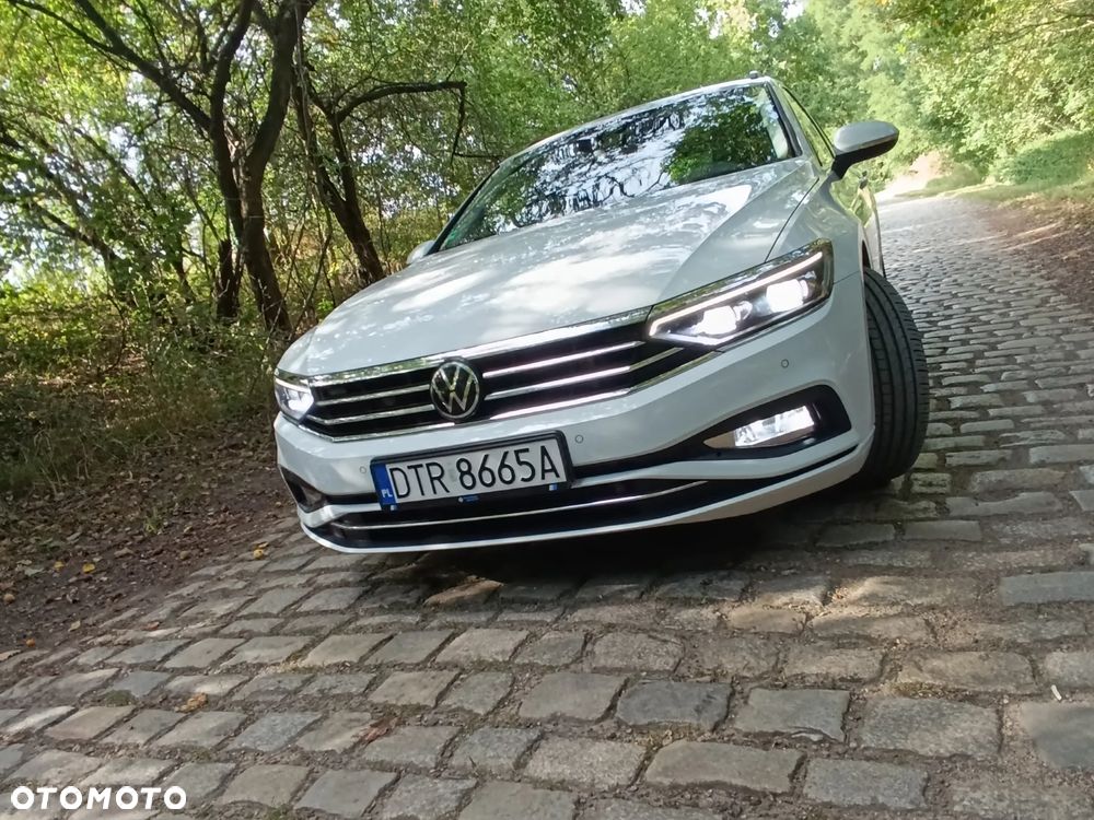 Volkswagen Passat 2.0 TDI Business DSG - 1