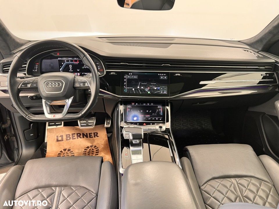 Audi SQ8 - 5