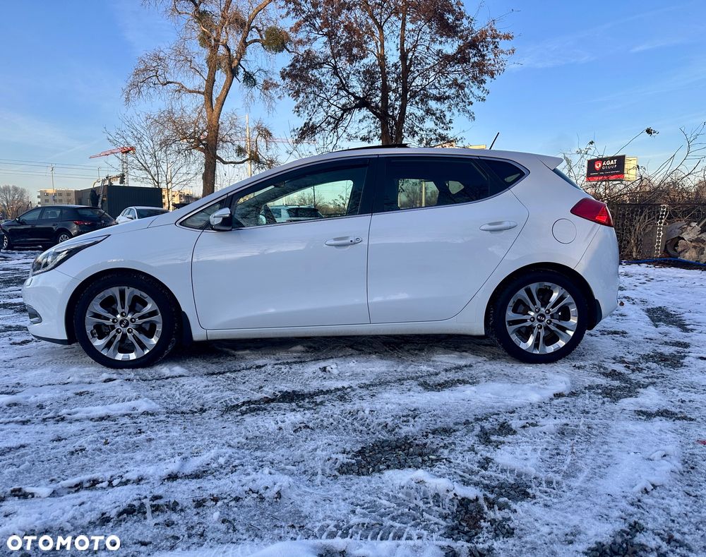 Kia Ceed 1.6 GDI DCT Platinum Edition - 5