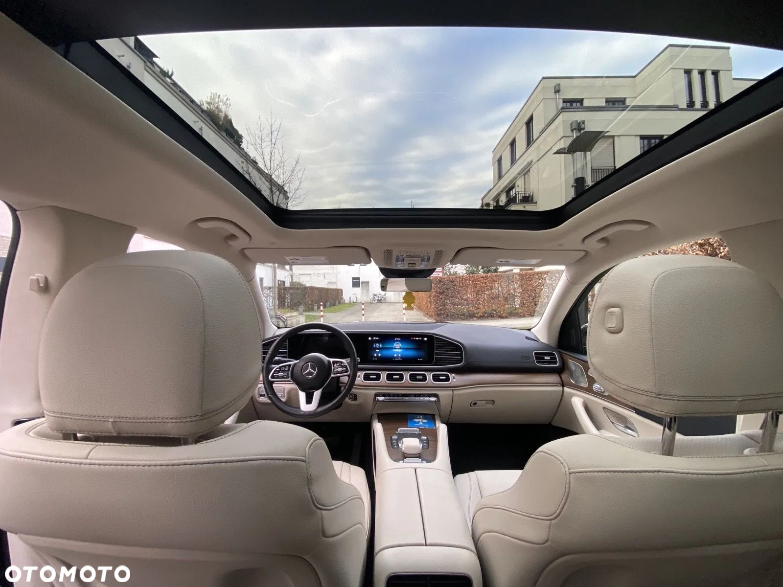Mercedes-Benz GLS - 8