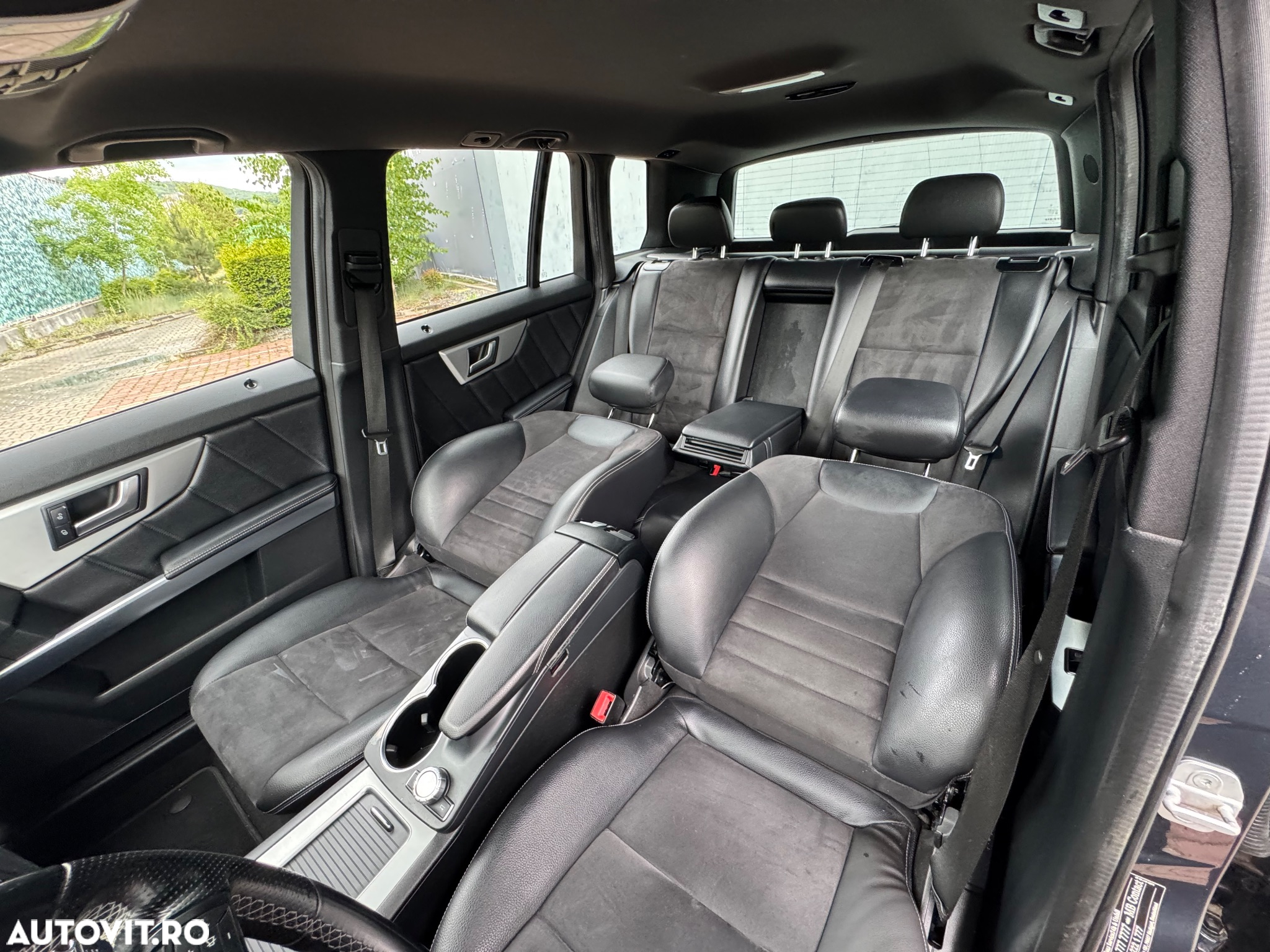 Mercedes-Benz GLK 220 CDI DPF 4Matic BlueEFFICIENCY 7G-TRONIC - 28