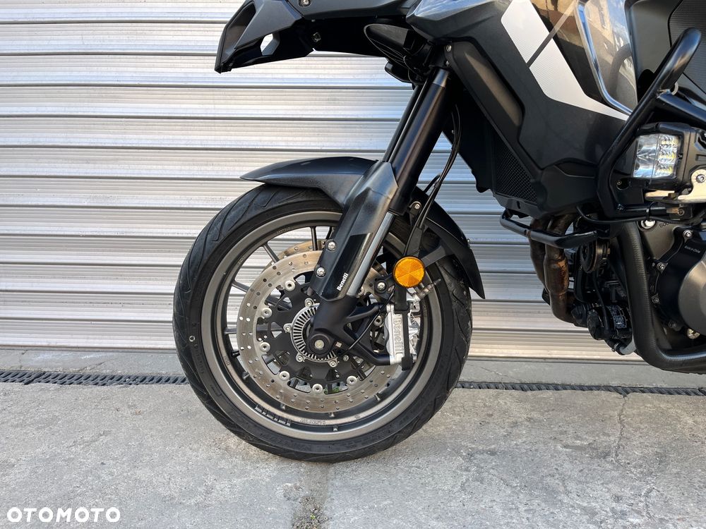 Benelli TRK 502 - 35