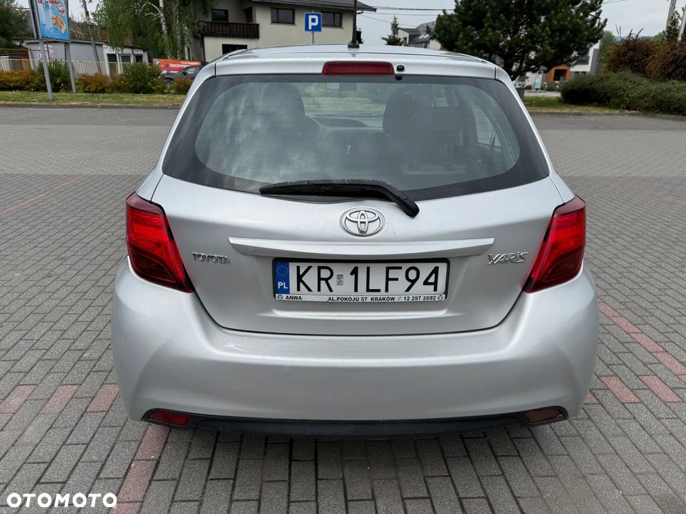 Toyota Yaris 1.33 Active EU6 - 5