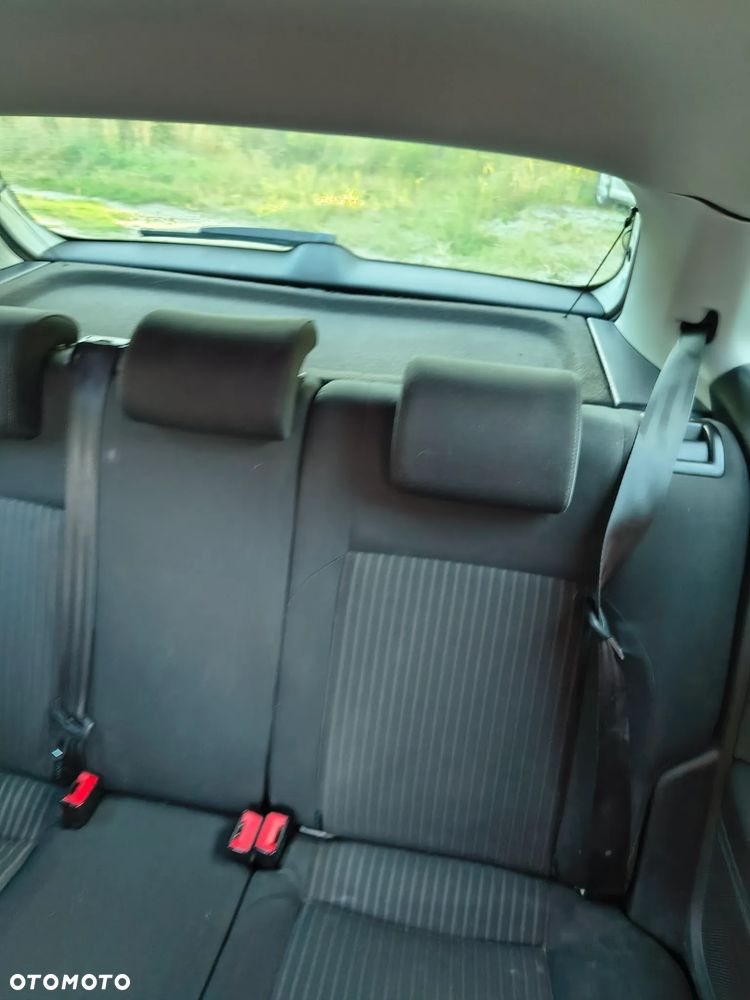 Volkswagen Polo 1.6 TDI DPF Trendline - 4