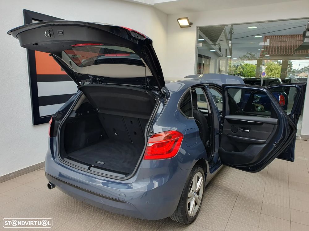 BMW 216 Active Tourer d Sport Line - 18