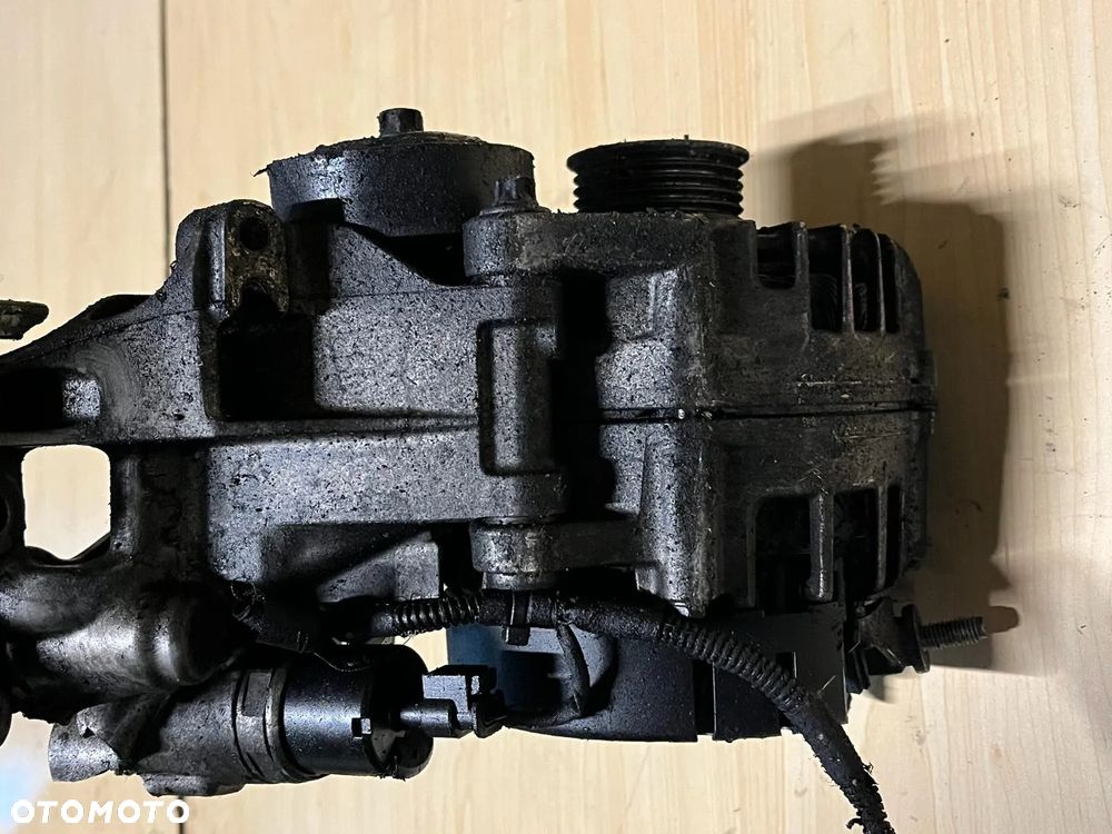 Alternator VALEO A0009068302 Mercedes E Klasa W213 2.0 CDi - 2