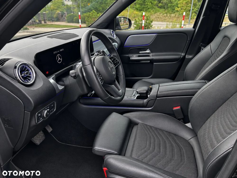 Mercedes-Benz GLB 200 Progressive 7G-DCT - 20