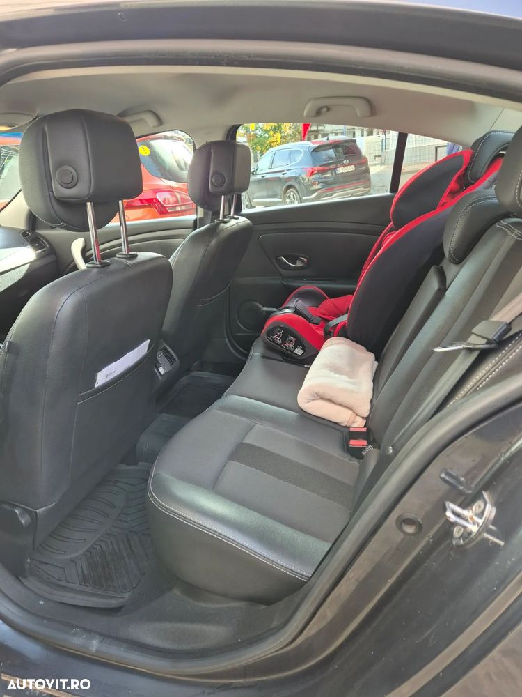 Renault Fluence 1.6 Dynamique - 7