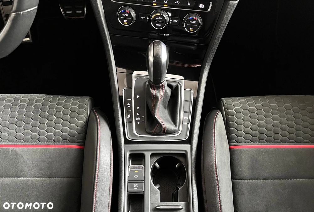 Volkswagen Golf 2.0 TSI BMT GTI Performance DSG - 18