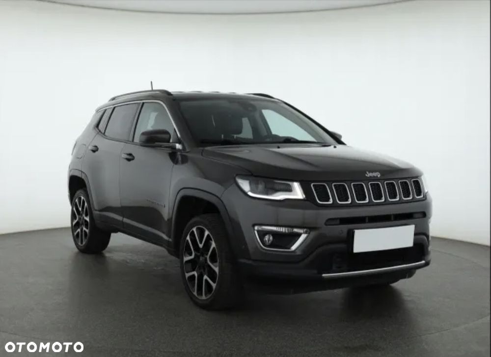 Jeep Compass - 2