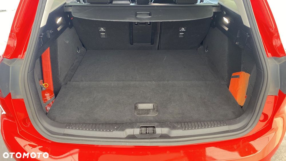 Ford Focus 1.0 EcoBoost mHEV Titanium X - 12