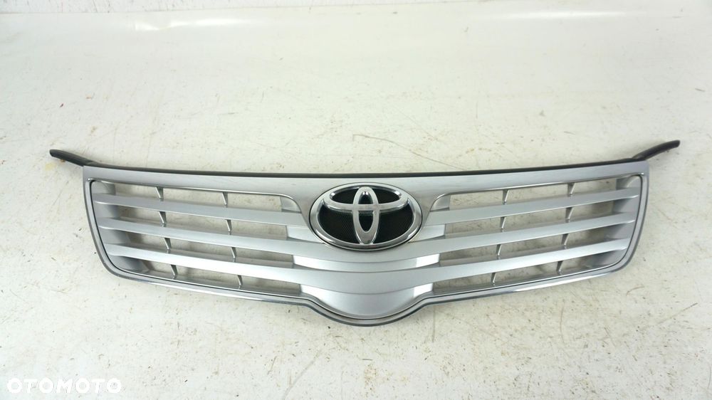 ATRAPA GRILL GRIL PRZÓD CHROM TOYOTA AVENSIS 3 III T27 08-12 53100-05110