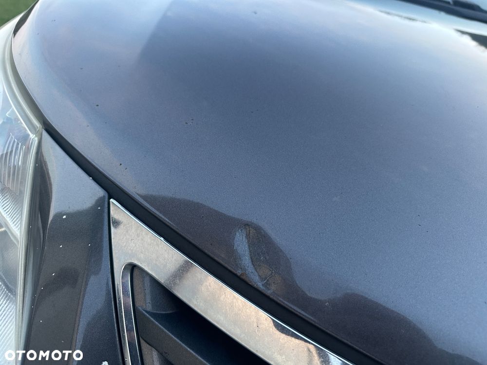 Toyota Avensis 2.0 Sol EU5 MS - 15