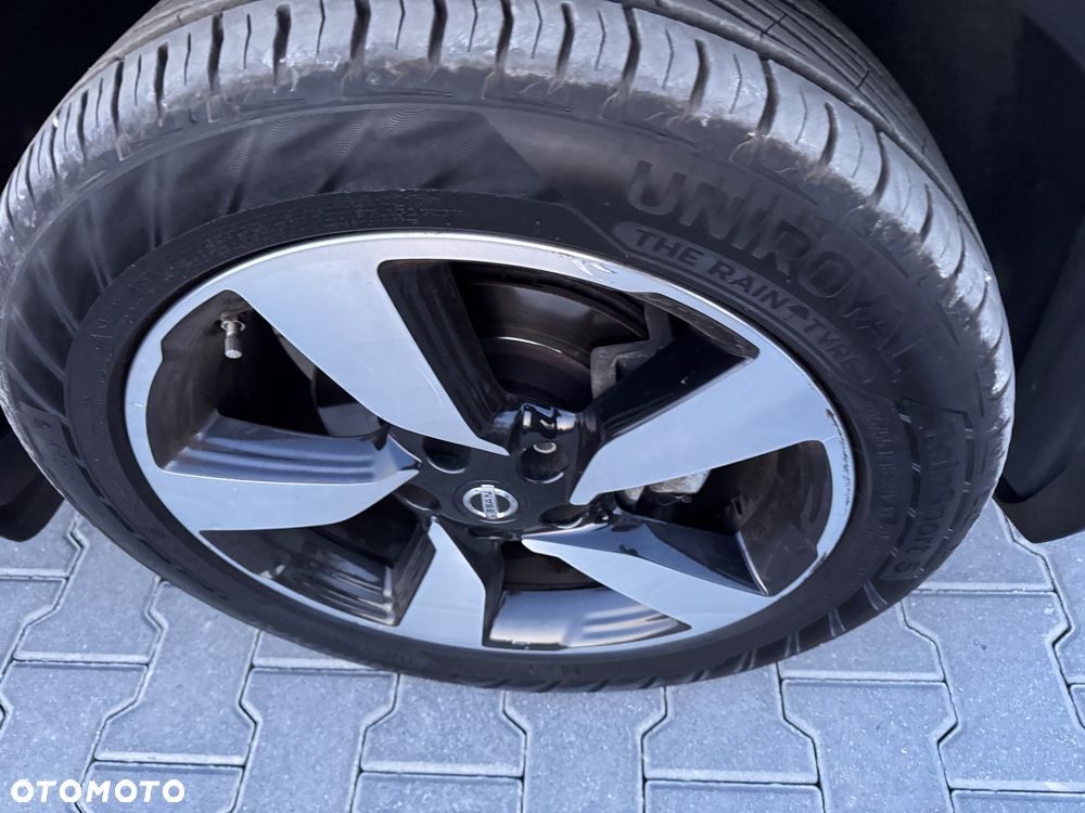 Nissan Qashqai 1.2 DIG-T Tekna+ - 27