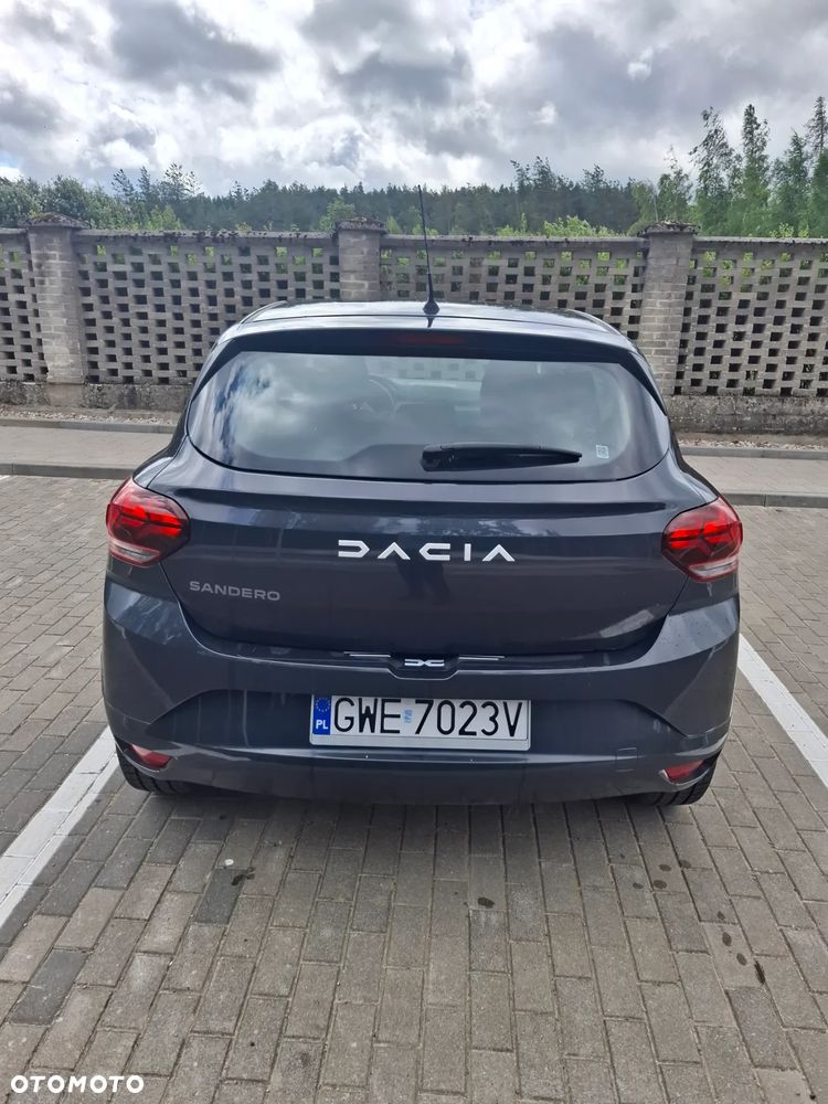 Dacia Sandero - 4