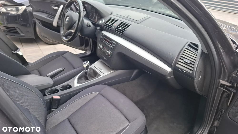 BMW Seria 1 118i Edition Lifestyle - 23