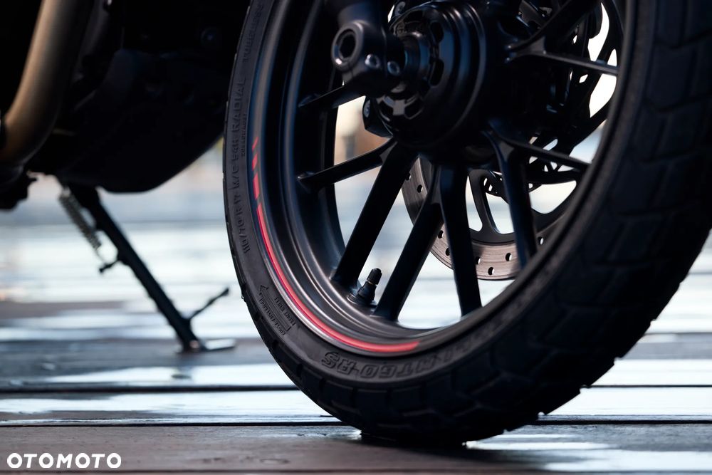 Triumph Speed Twin - 18