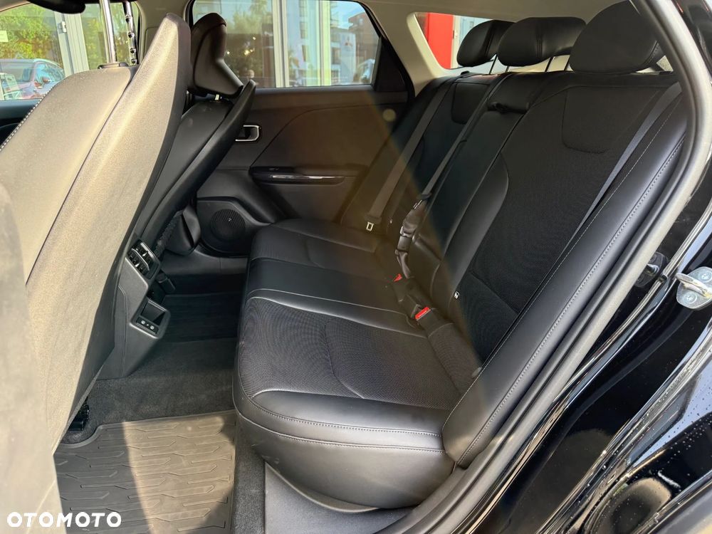 Kia K4 1.6 T-GDI L - 23