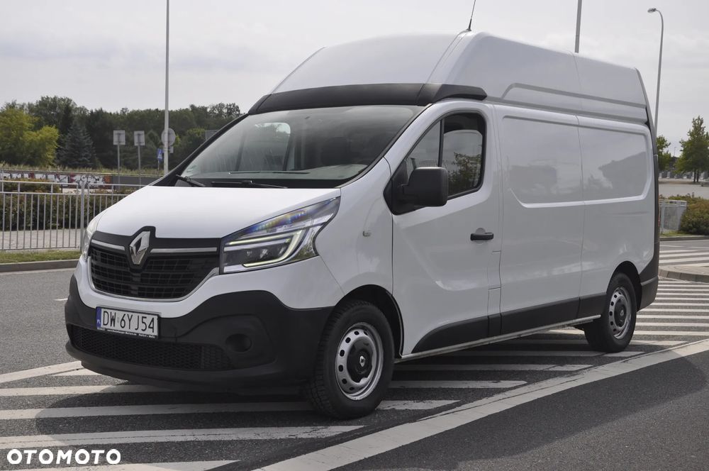 Renault Trafic - 1