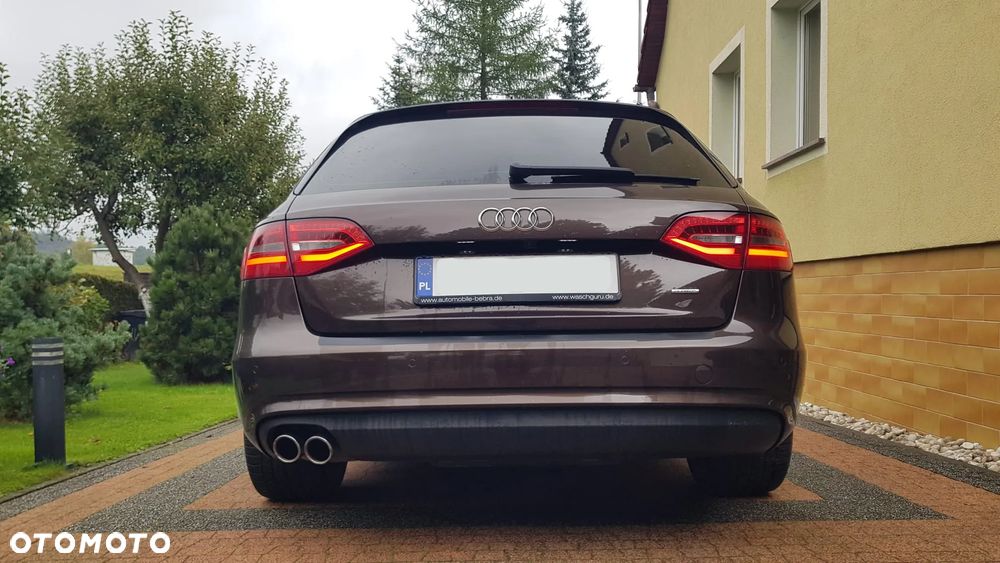 Audi A4 Avant 2.0 TDI Quattro Line S tronic - 8