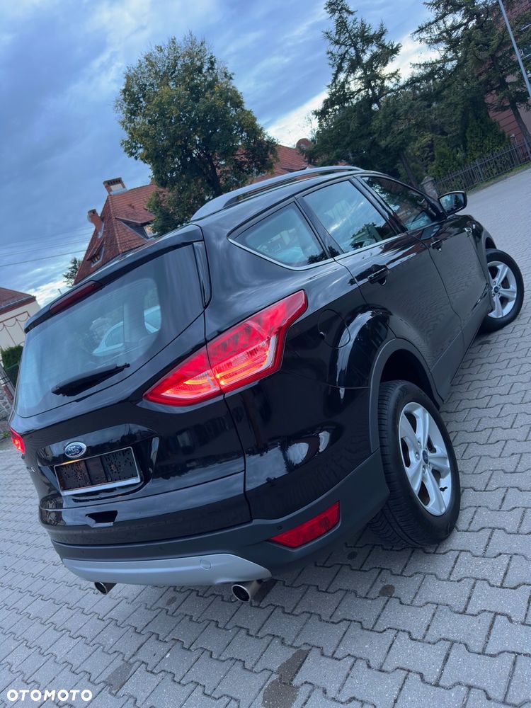 Ford Kuga 2.0 TDCi 2x4 Individual - 4