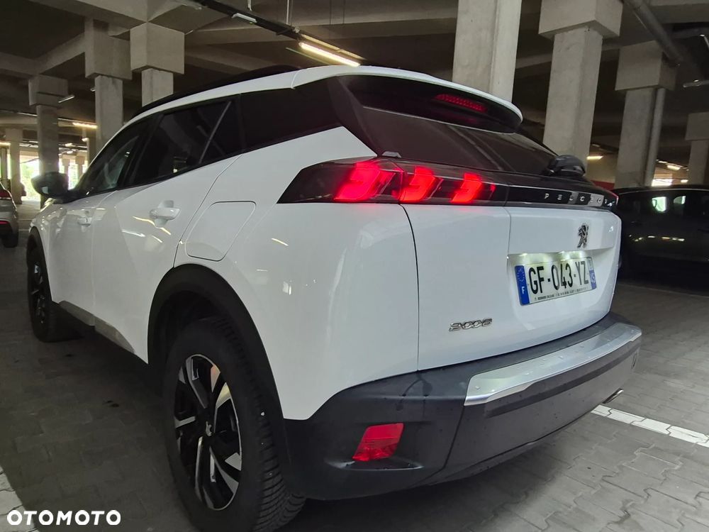 Peugeot 2008 1.5 BlueHDi Allure S&S EAT8 - 39