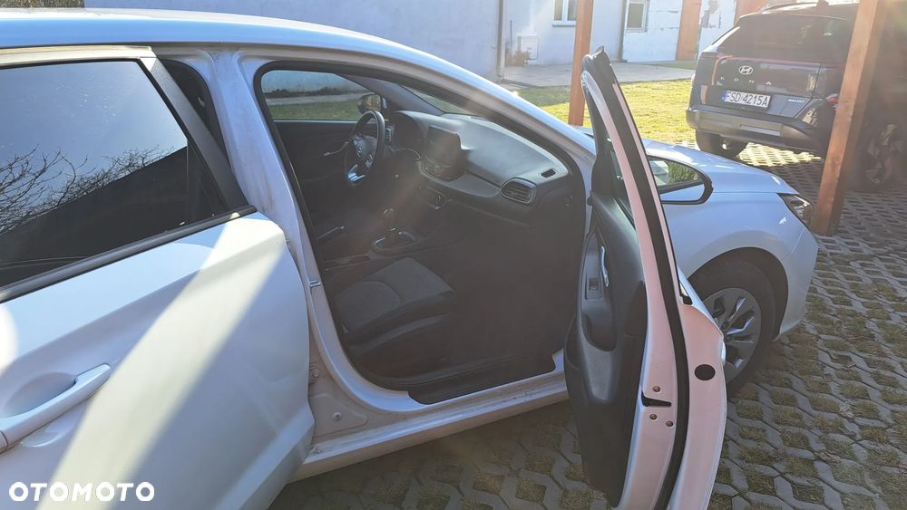 Hyundai i30 1.4 Classic - 8