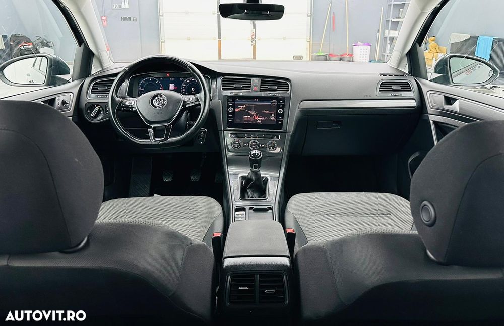 Volkswagen Golf 1.6 TDI BMT Trendline - 7
