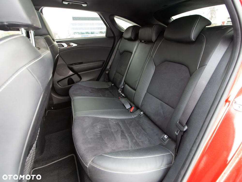 Kia ProCeed 1.6 CRDi DCT7 SCR GT LINE - 19