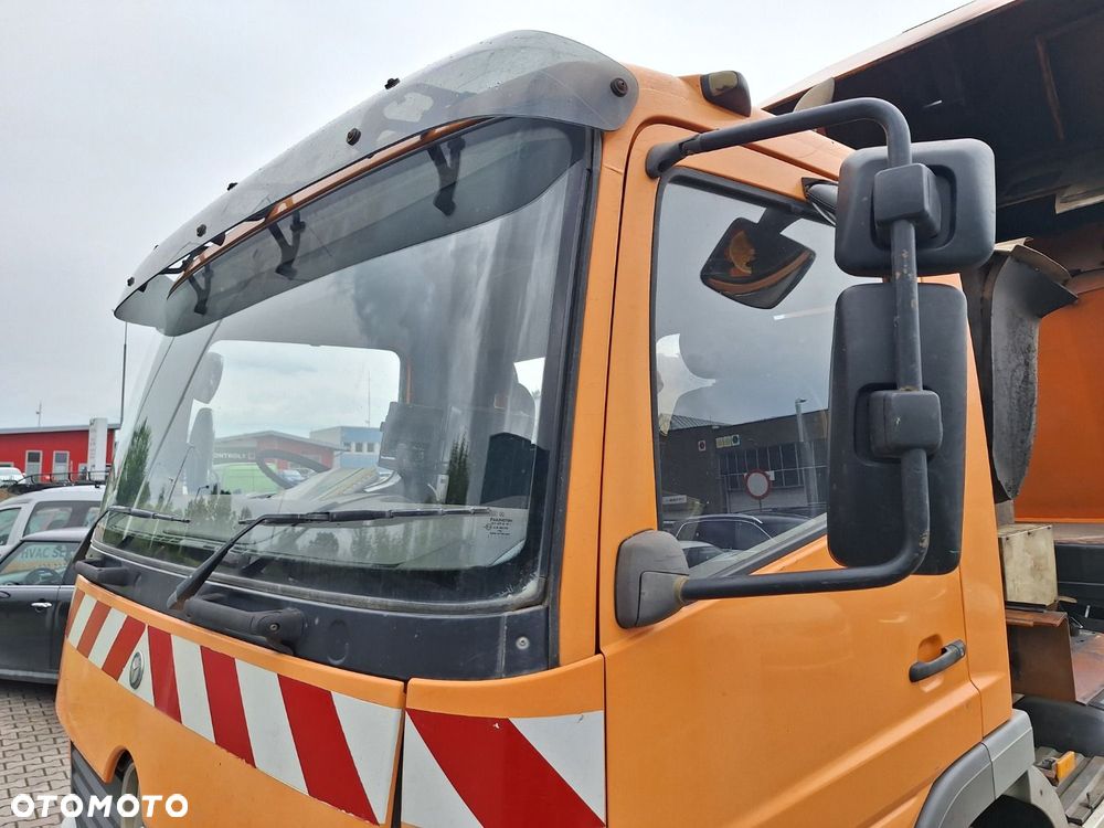 MIKANN Atego 1523 - 25