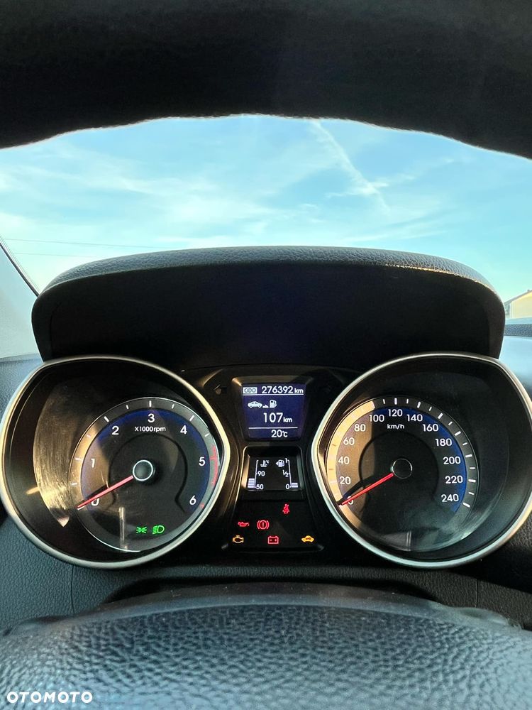 Hyundai i30 1.6 CRDi Classic + - 17