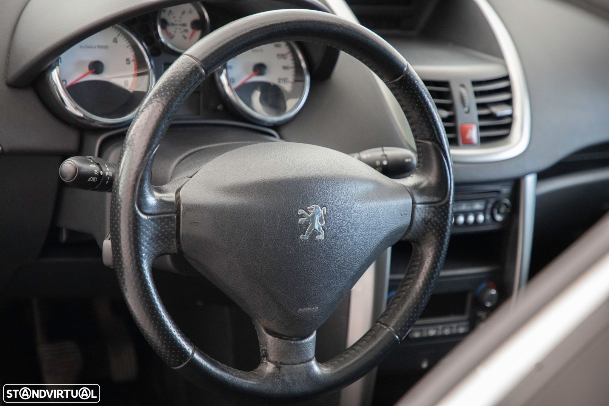 Peugeot 207 SW 1.6 HDi Outdoor - 11