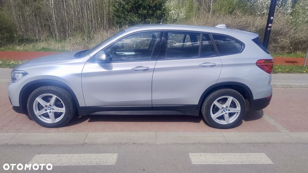 BMW X1 xDrive18d - 8