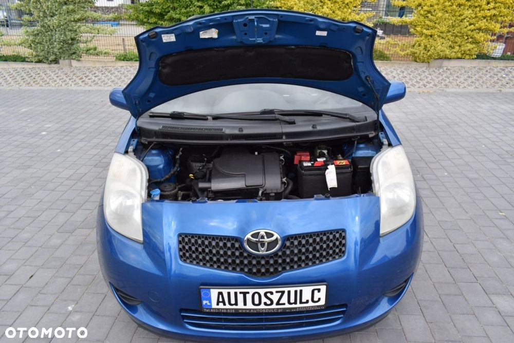 Toyota Yaris - 13