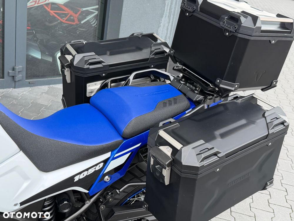 Suzuki V-STROM - 34