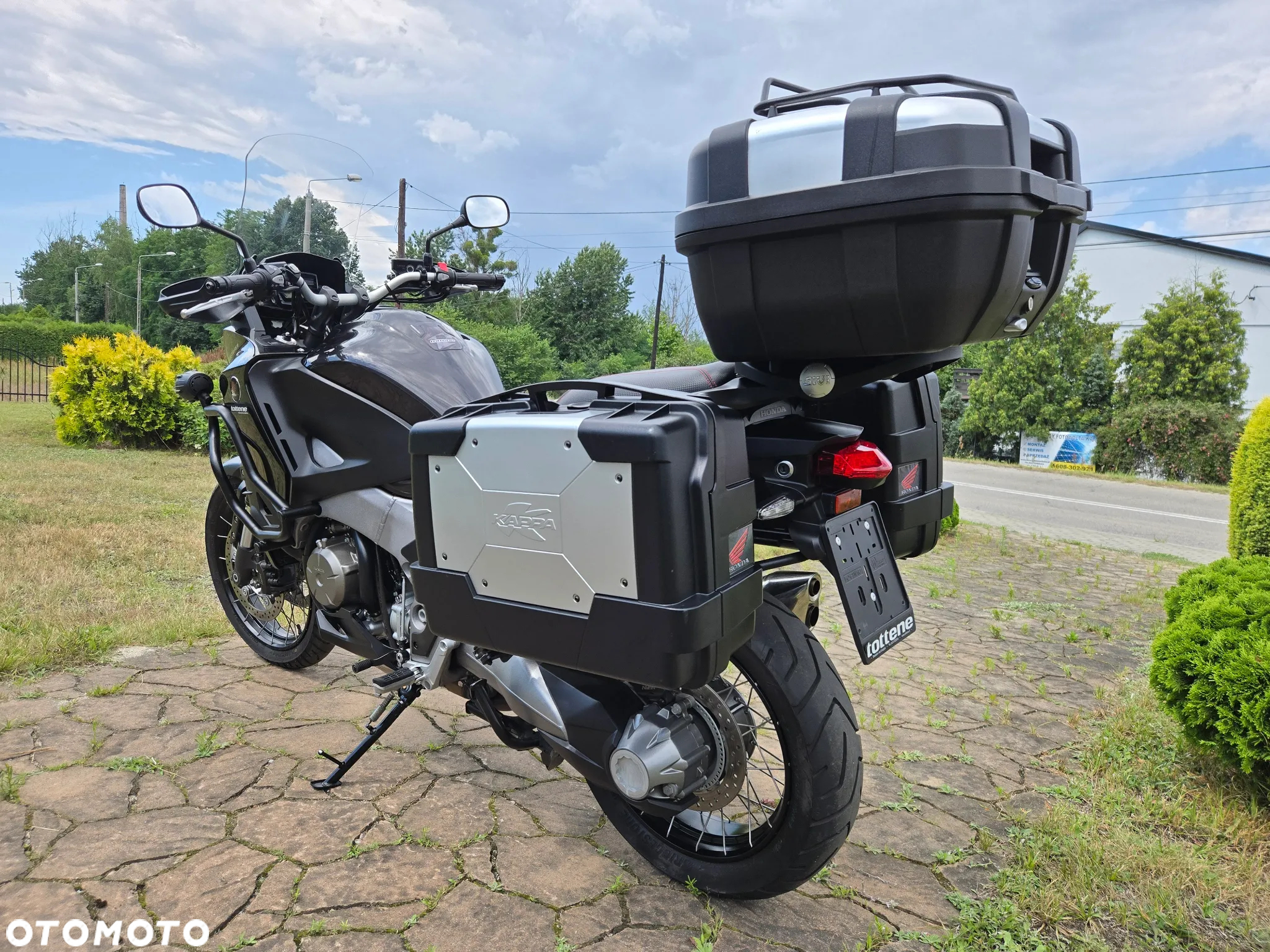 Honda VFR - 6