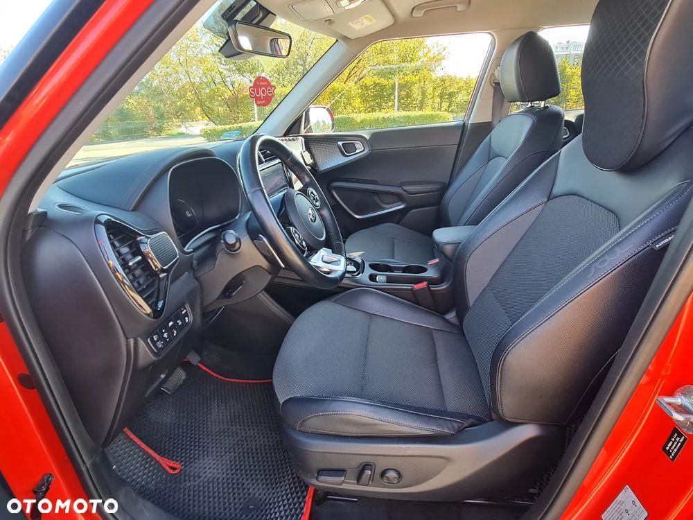 Kia Soul 64kWh XL - 8
