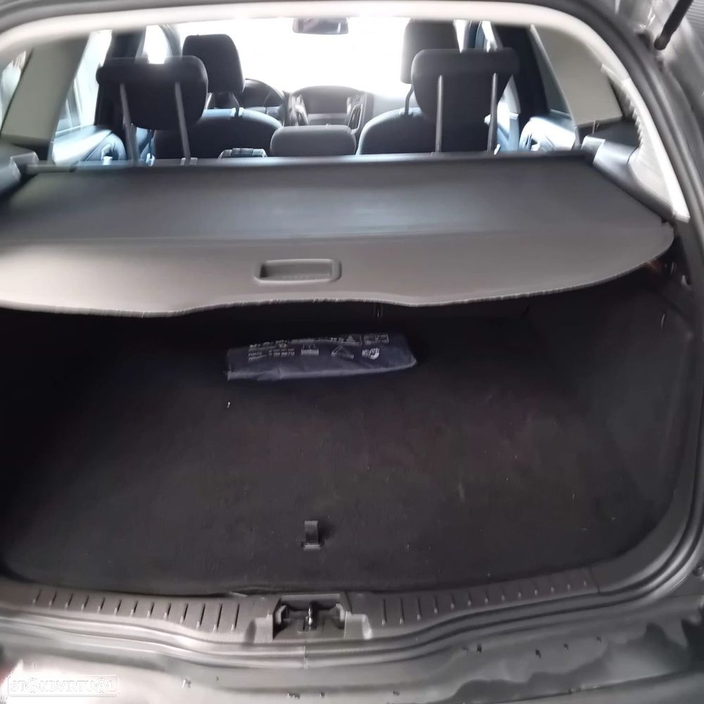 Ford Focus 1.5 TDCi ECOBlue Titanium - 20