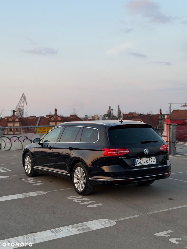 Volkswagen Passat - 18