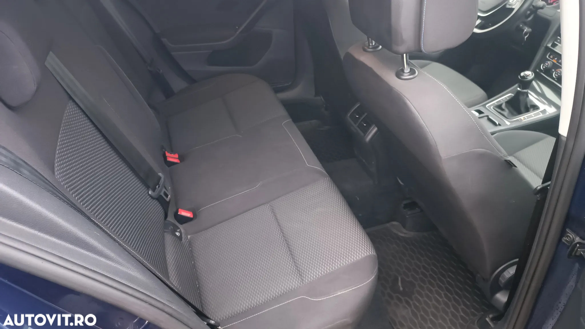 Volkswagen Golf 1.0 TSI Trendline - 11