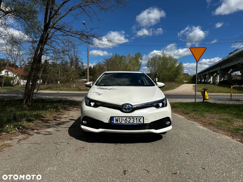 Toyota Auris - 2