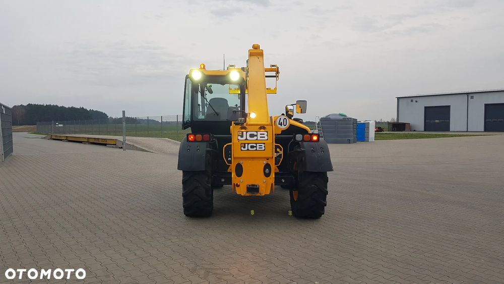 JCB 531-70 Agri Super 2018R - 8