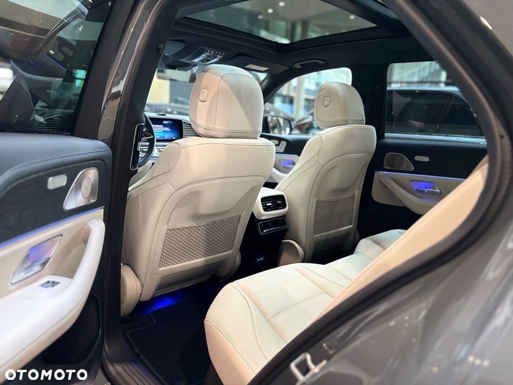 Mercedes-Benz GLE - 16