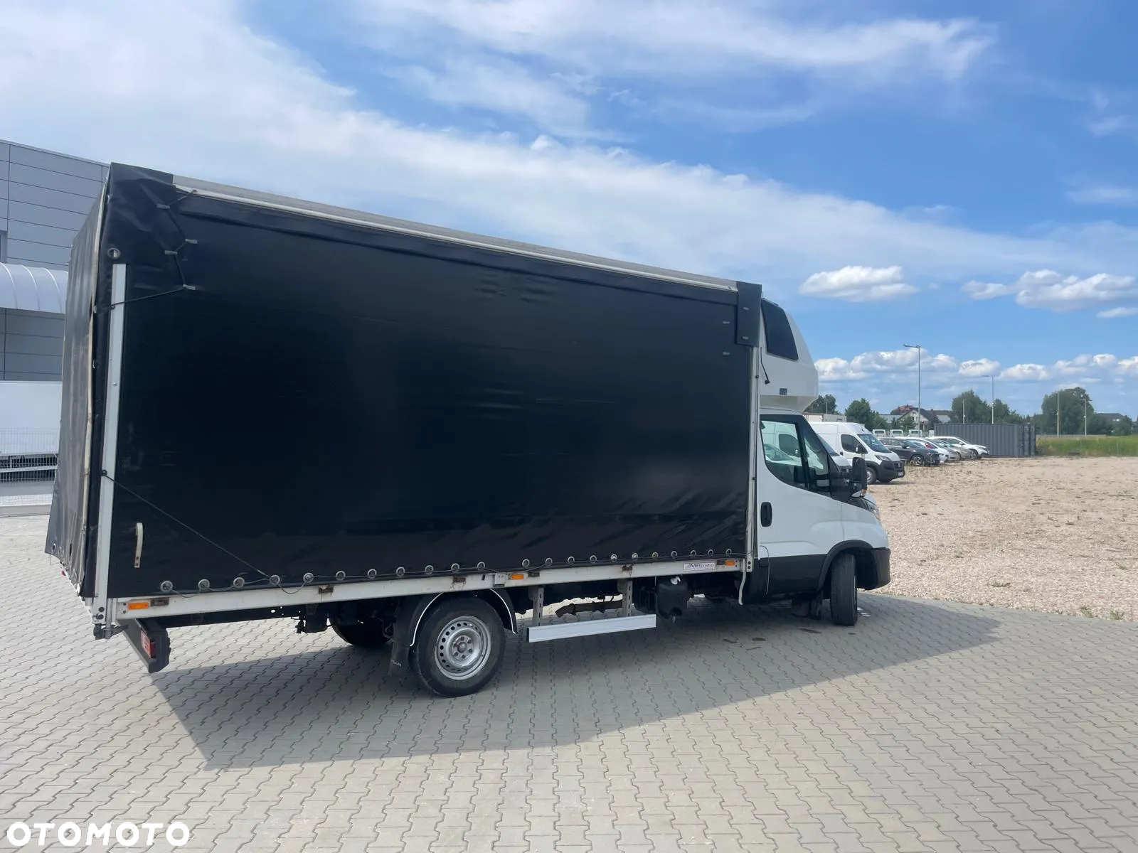 Iveco 35S18 10EP Międzynarodówka, podnoszony dach - 5