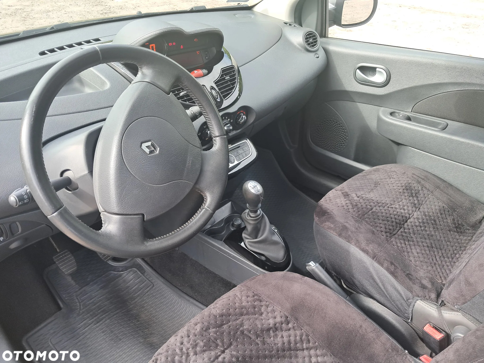 Renault Twingo - 10